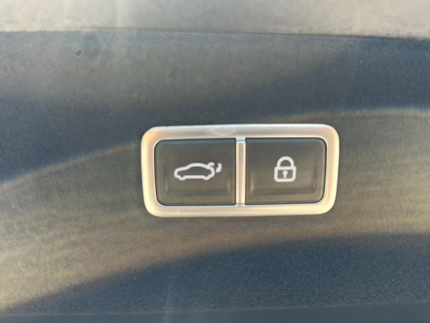 Used 2024 BLACK HYUNDAI SE image 16