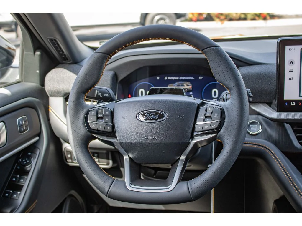 New 2026 MARSH GRAY Ford Tremor image 37