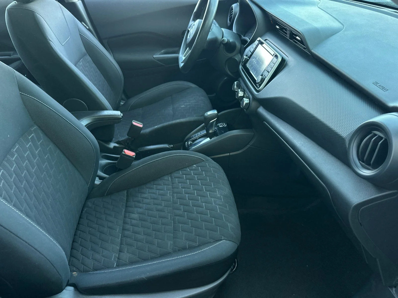 Used 2022 Super Black Nissan S image 15