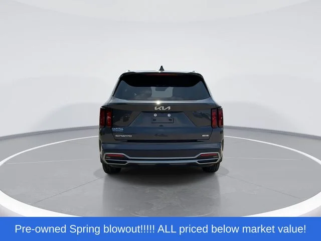 Used 2023 Gray Kia EX image 7