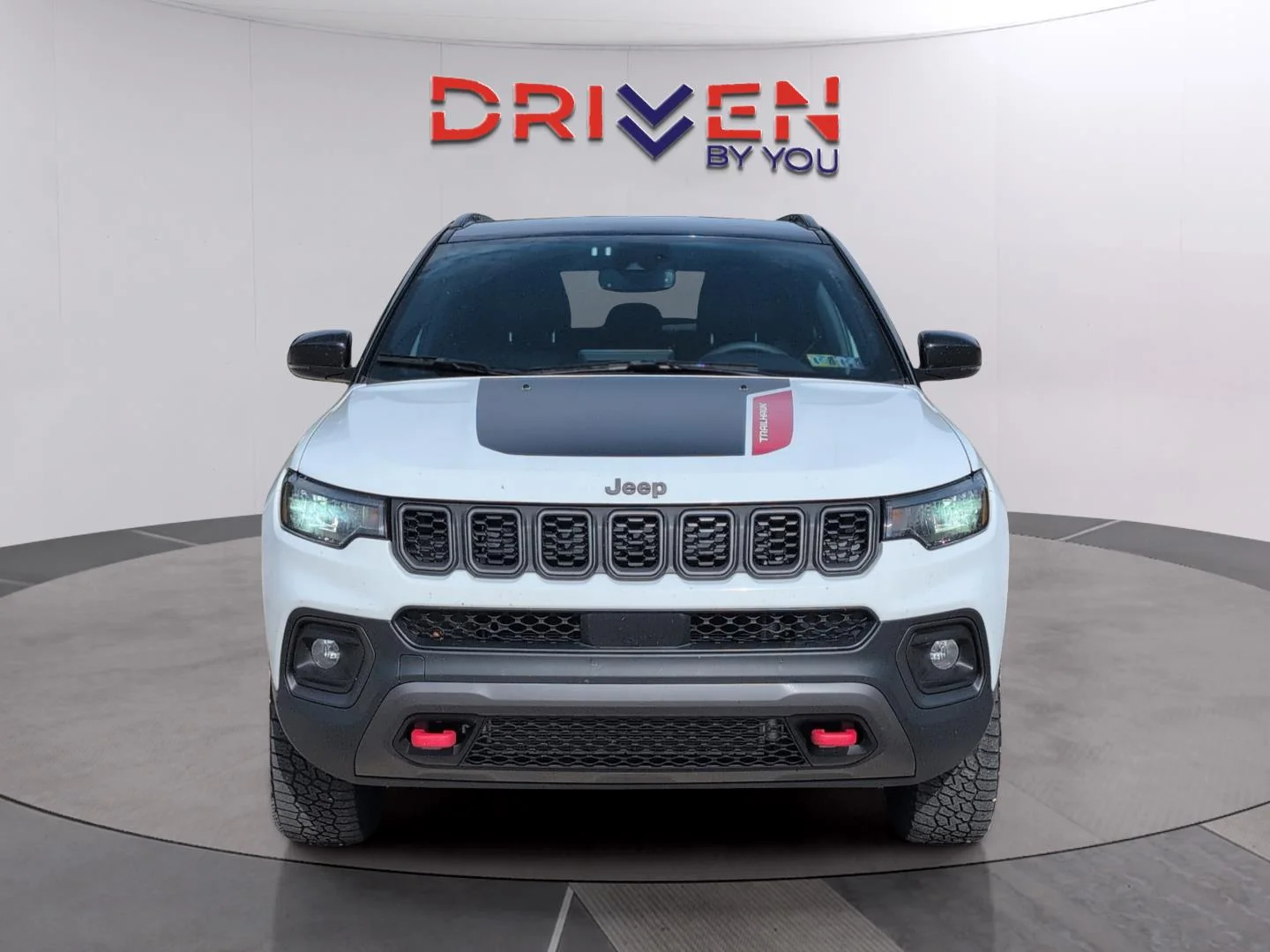 Used 2025 Bright White Clearcoat Jeep Trailhawk image 5