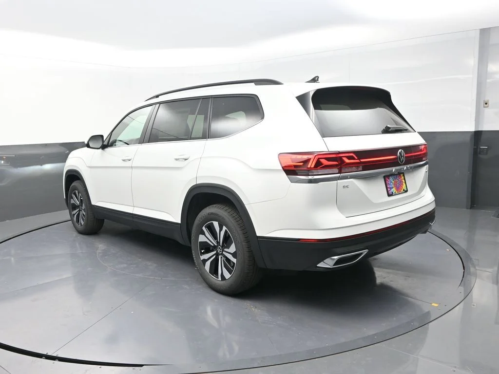 2026 Volkswagen Atlas SE - Photo 8