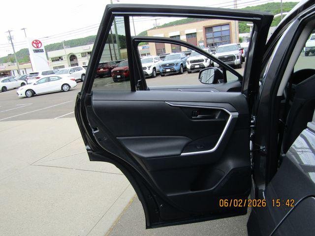 Certified Used 2023 MAGNETIC GRAY MET. Toyota  image 22