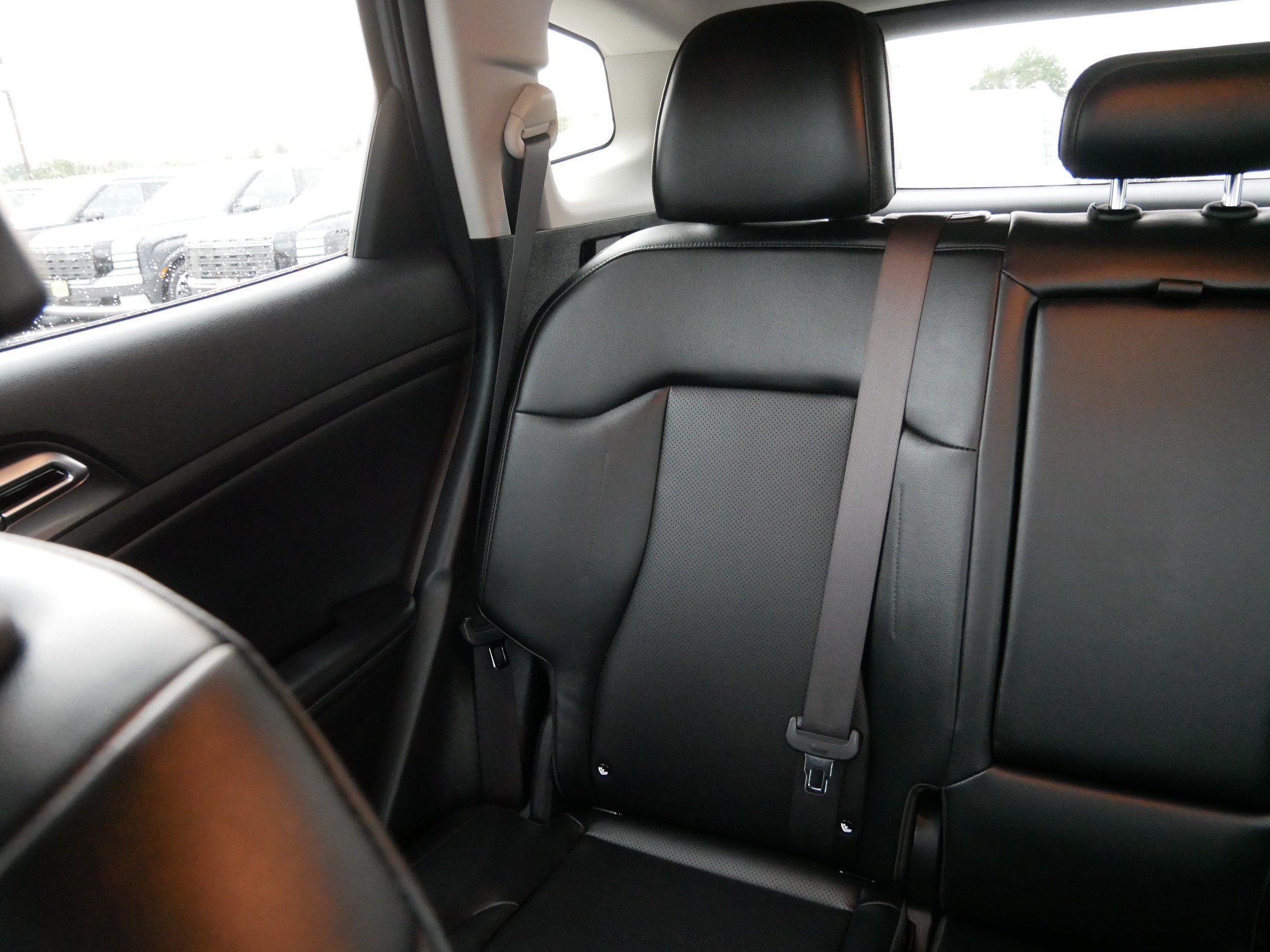 2023 Kia Sportage EX - Photo 12