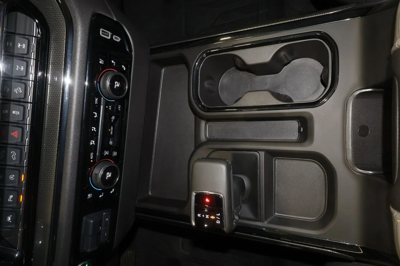 2024 Chevrolet Silverado 1500 ZR2 - Photo 16