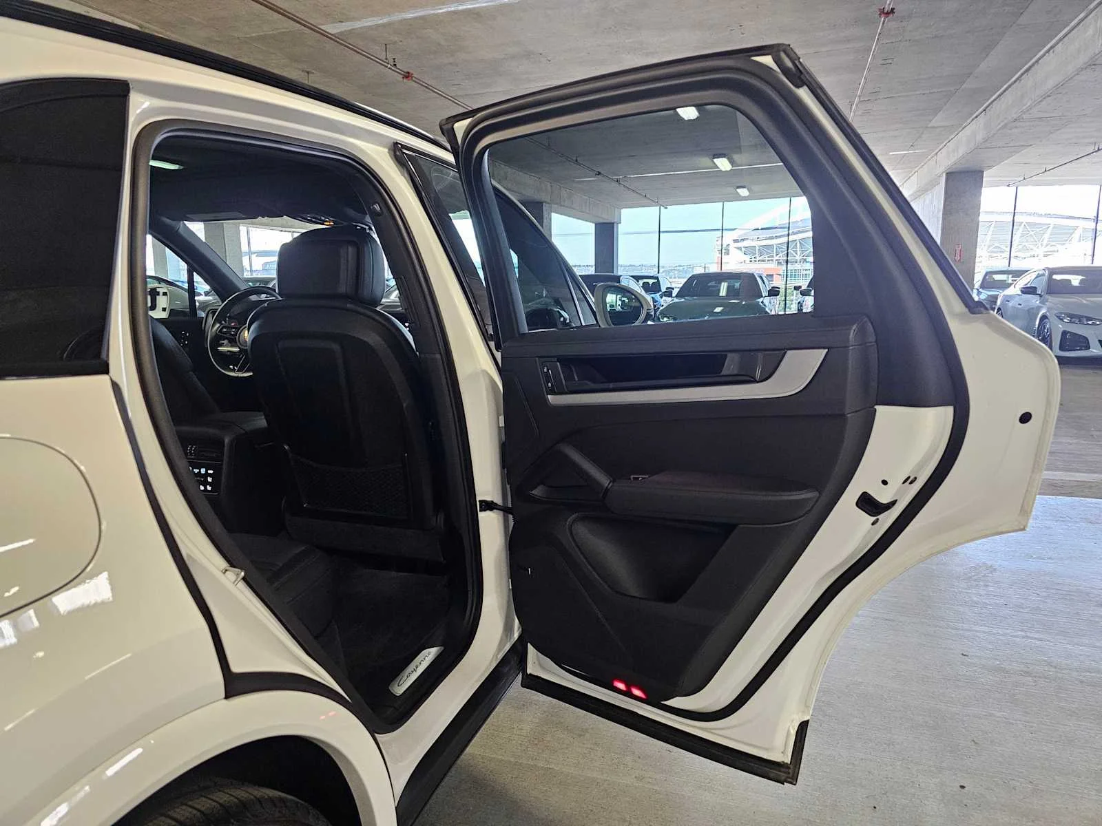 Used 2024 Carrara White Metallic Porsche  image 25
