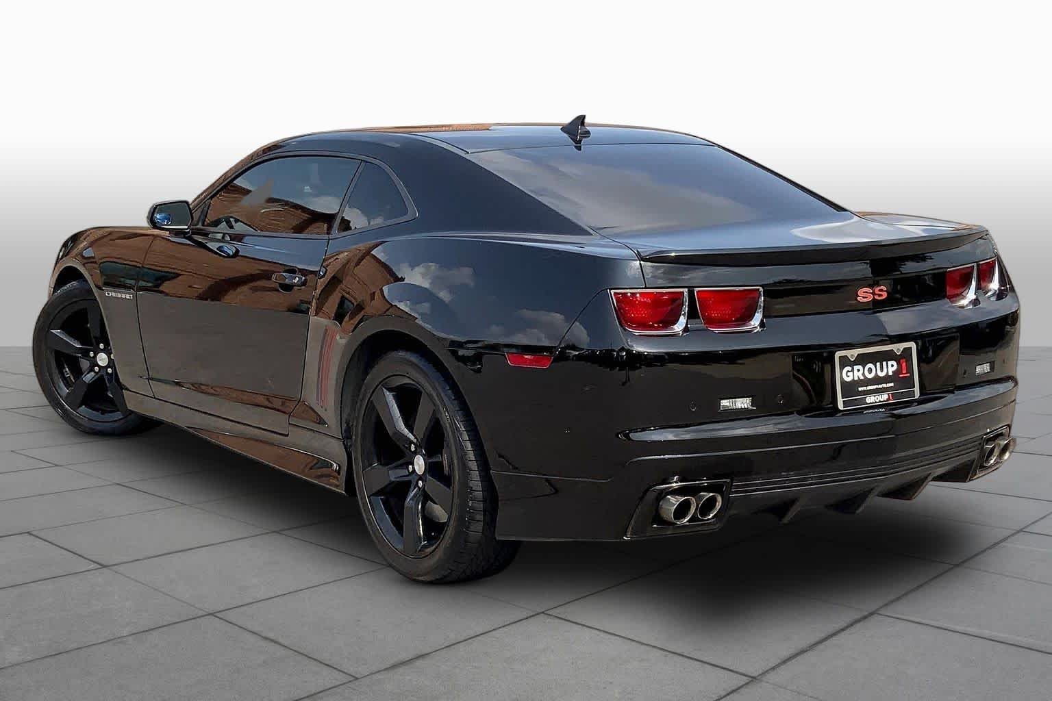 Used 2011 Black Chevrolet 2SS image 11