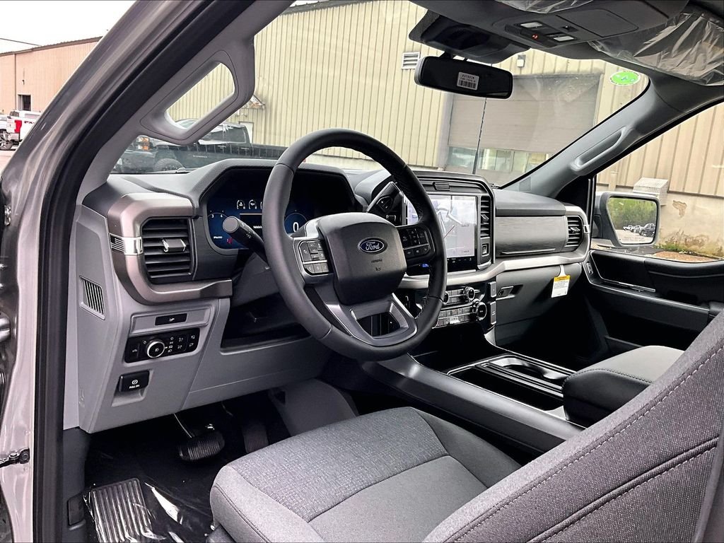 2026 Ford F-150 — photo 7