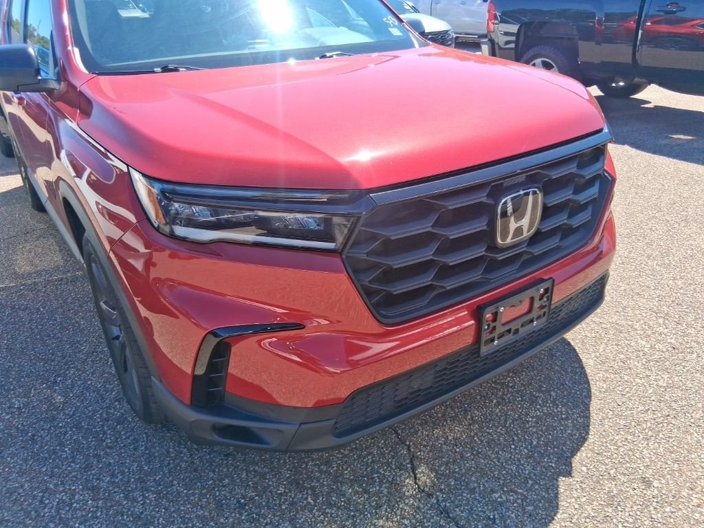 Used 2023 Red Honda Sport image 3