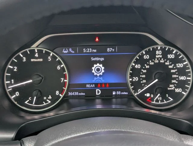 Used 2024 Gray Nissan SV image 23