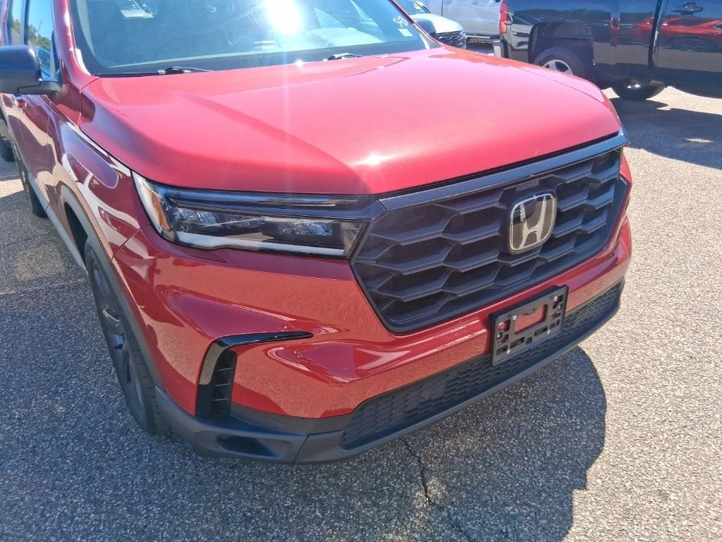 Used 2023 Red Honda Sport image 3