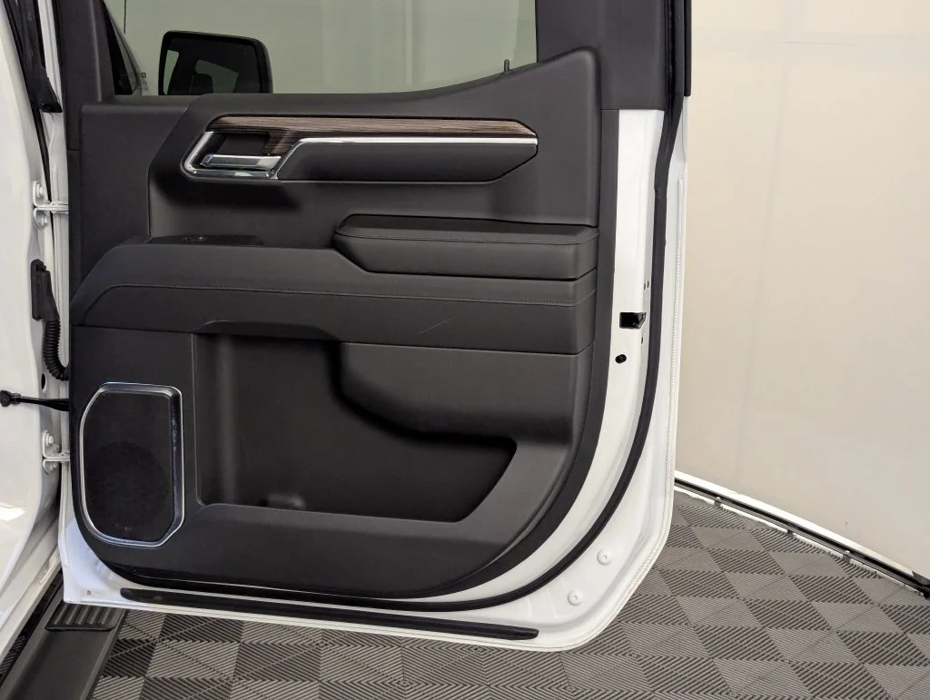 Used 2024 White Chevrolet RST image 44