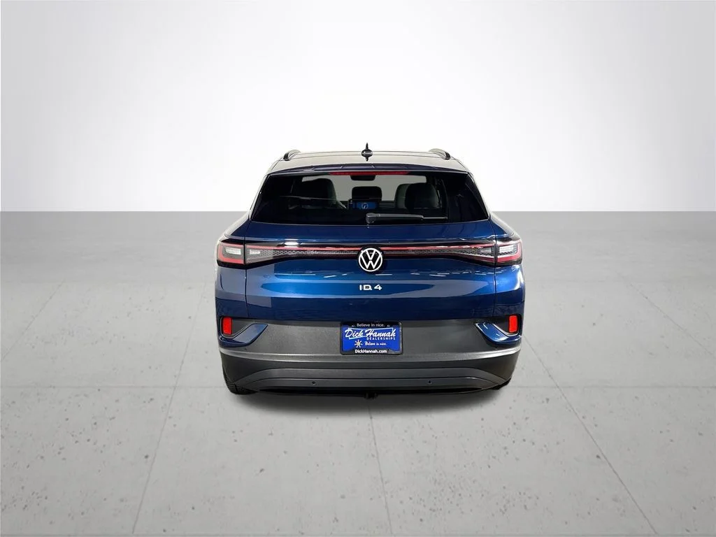 Certified Used 2023 Blue Volkswagen Pro S image 8
