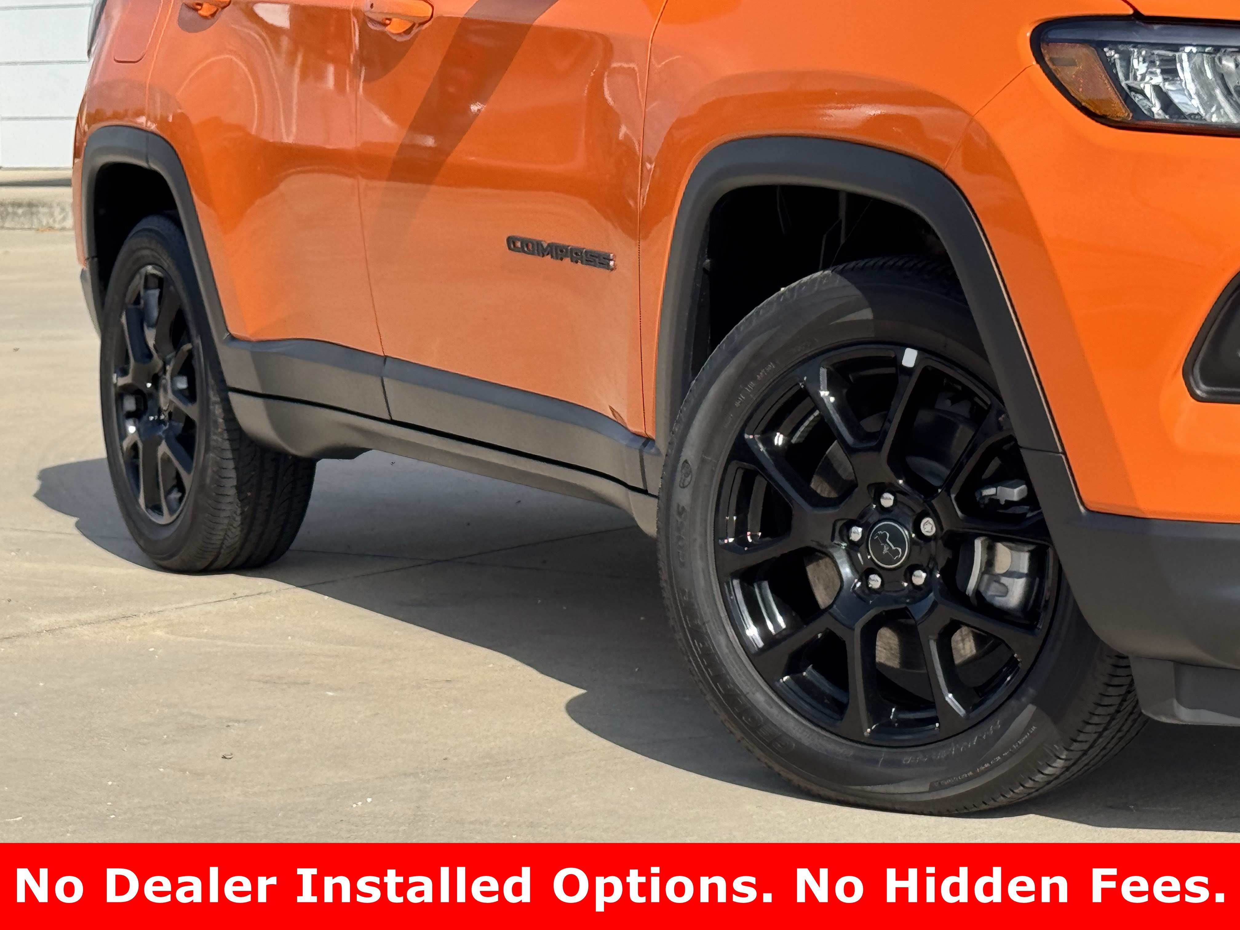 New 2026 Joose (DISC) Jeep Latitude Altitude image 3