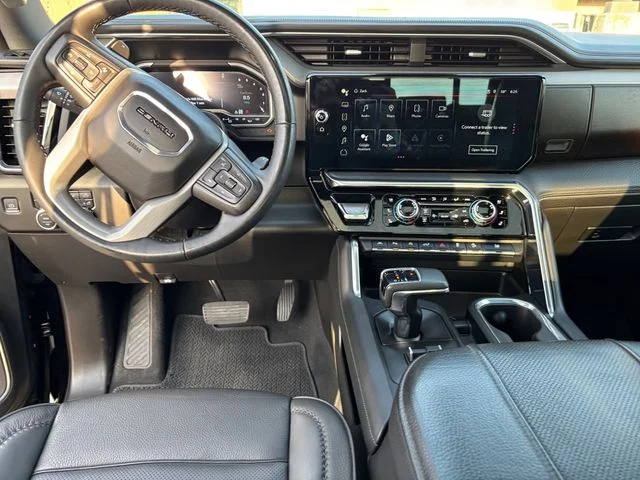 Used 2023 Black GMC Denali image 21