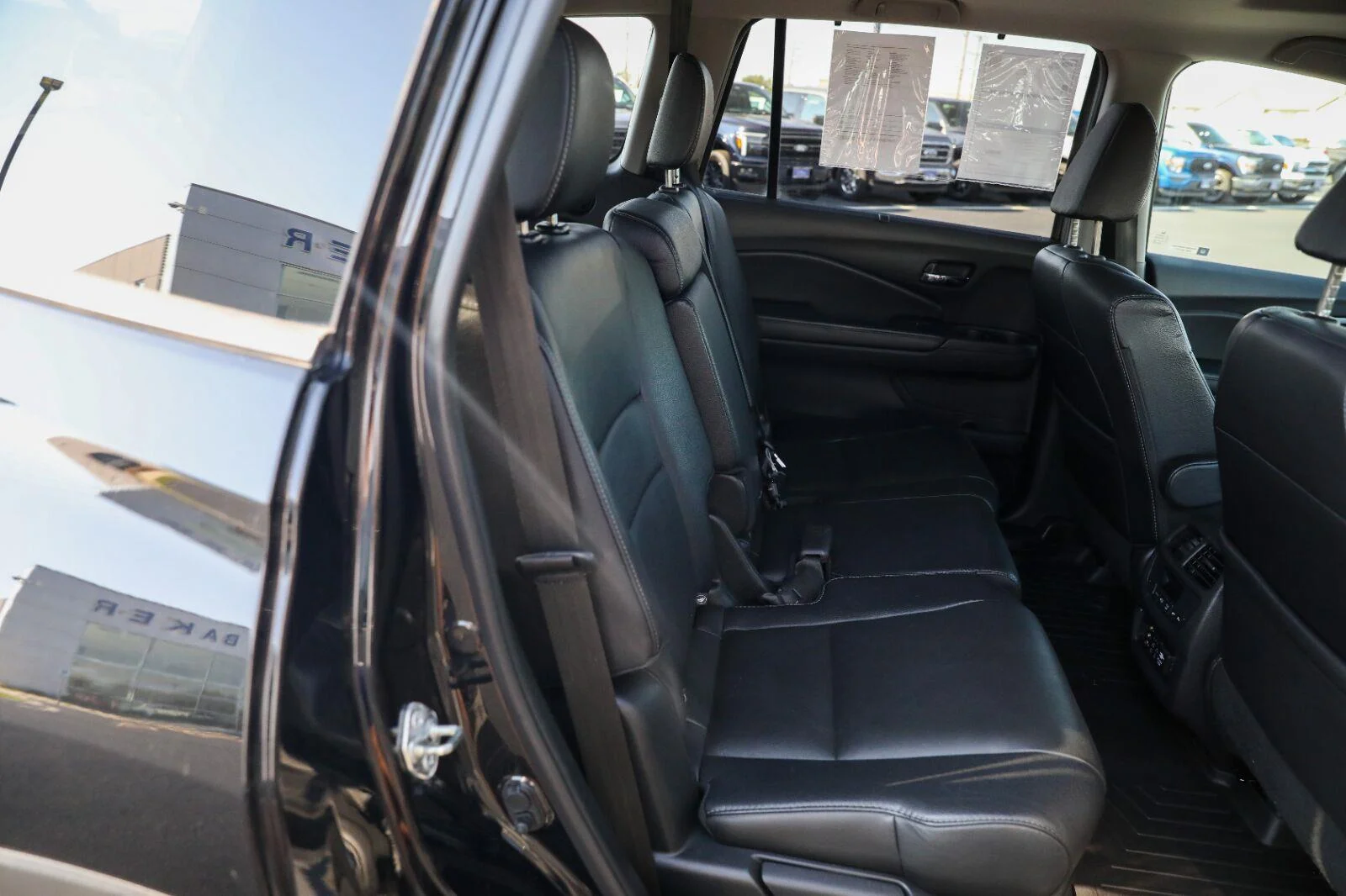 Used 2017 Crystal Black Pearl Honda EX-L image 38