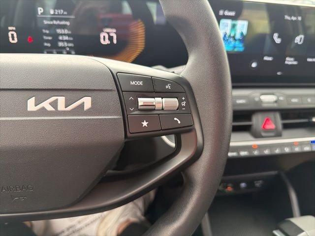 Used 2025 Gray Kia LXS image 36