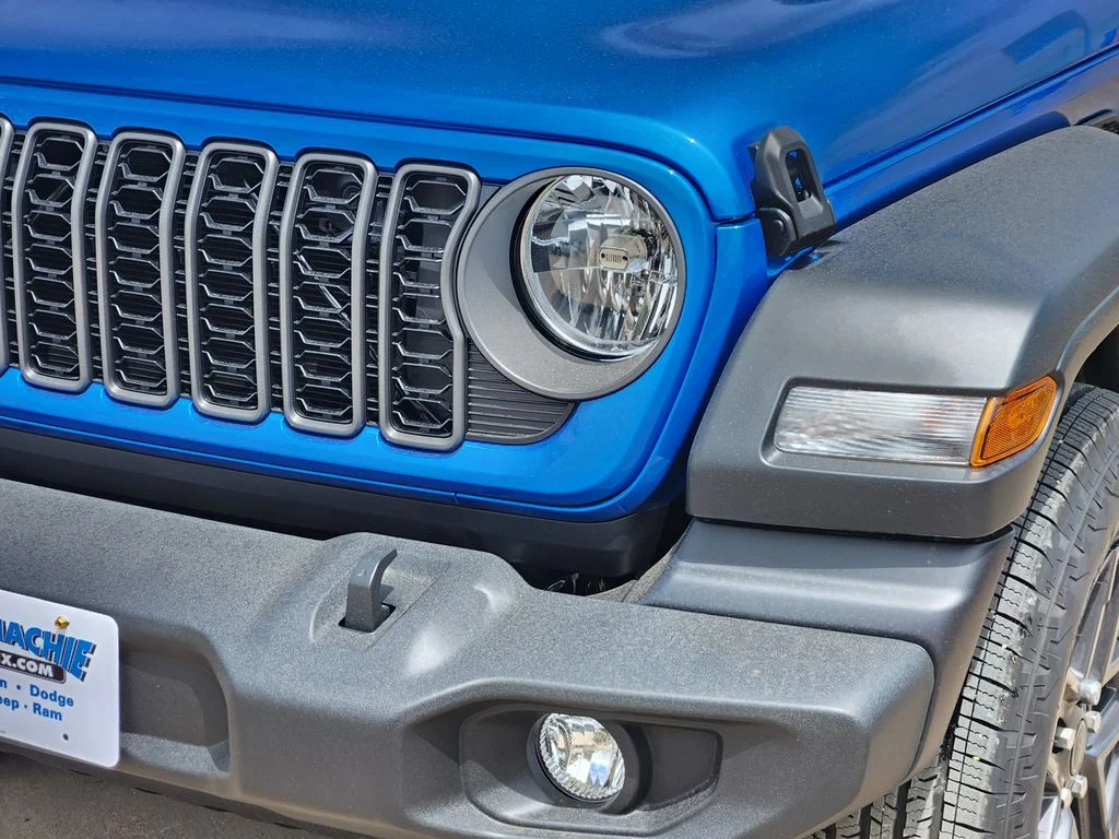 New 2026 Hydro Blue Pearl-Coat Exterior Paint Jeep Sport image 5