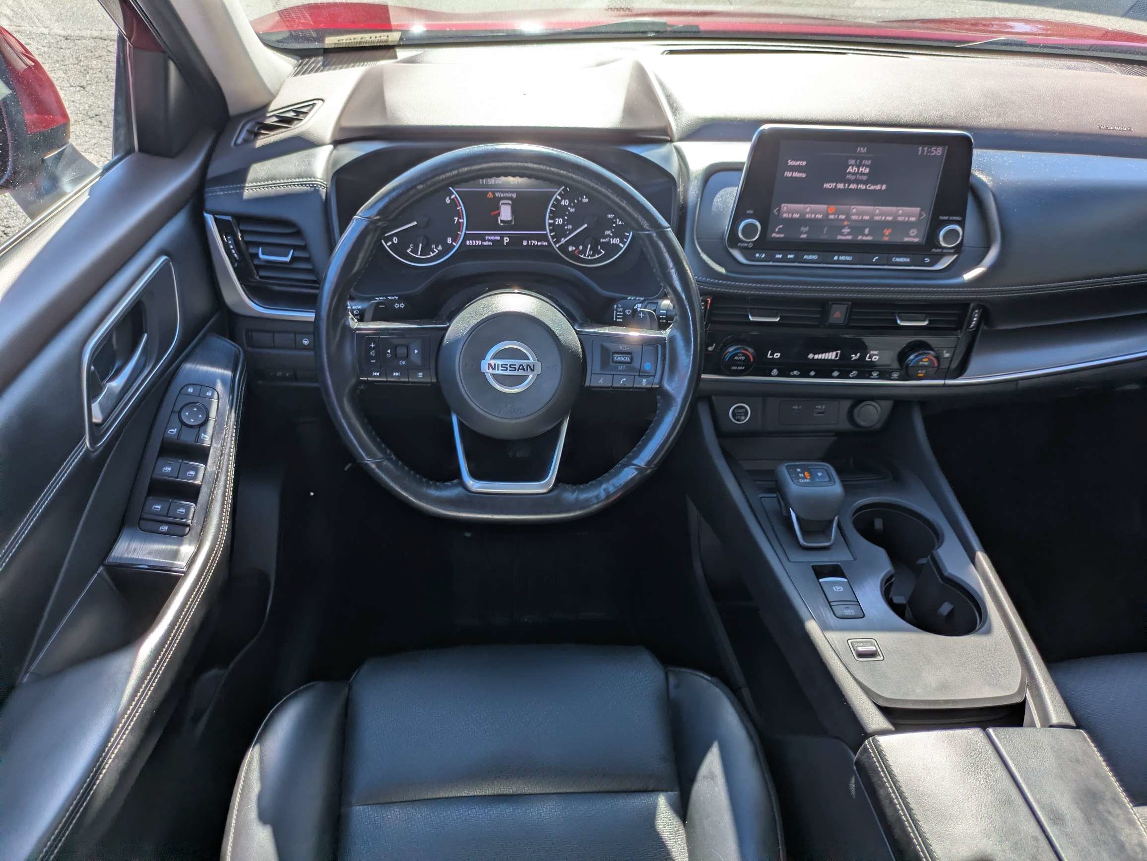 Used 2021 Red Nissan SV image 13