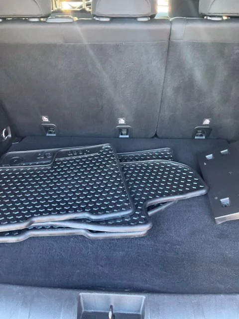 Used 2019 White Jeep Trailhawk image 26