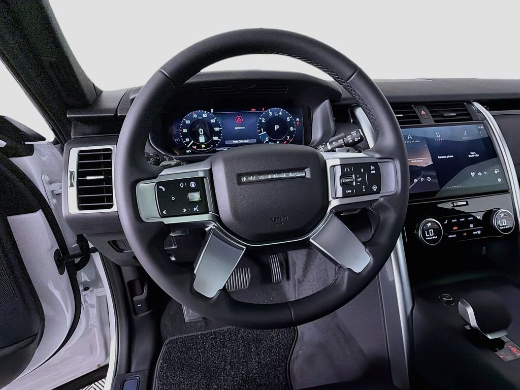 New 2026 Fuji White Land Rover S image 11
