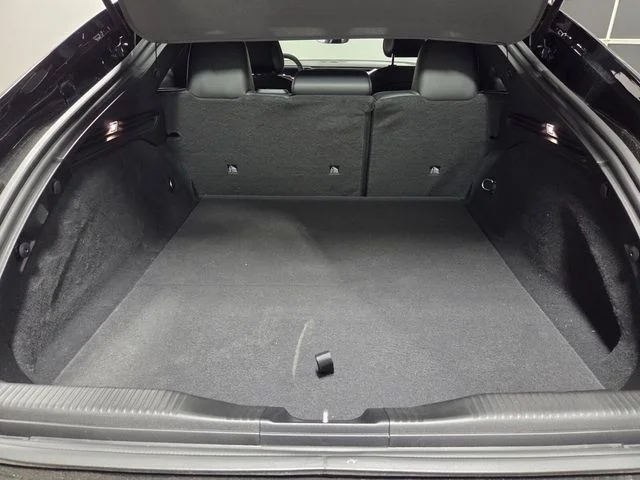 New 2026 Diamond Black Crystal Pearlcoat Dodge Scat Pack image 10
