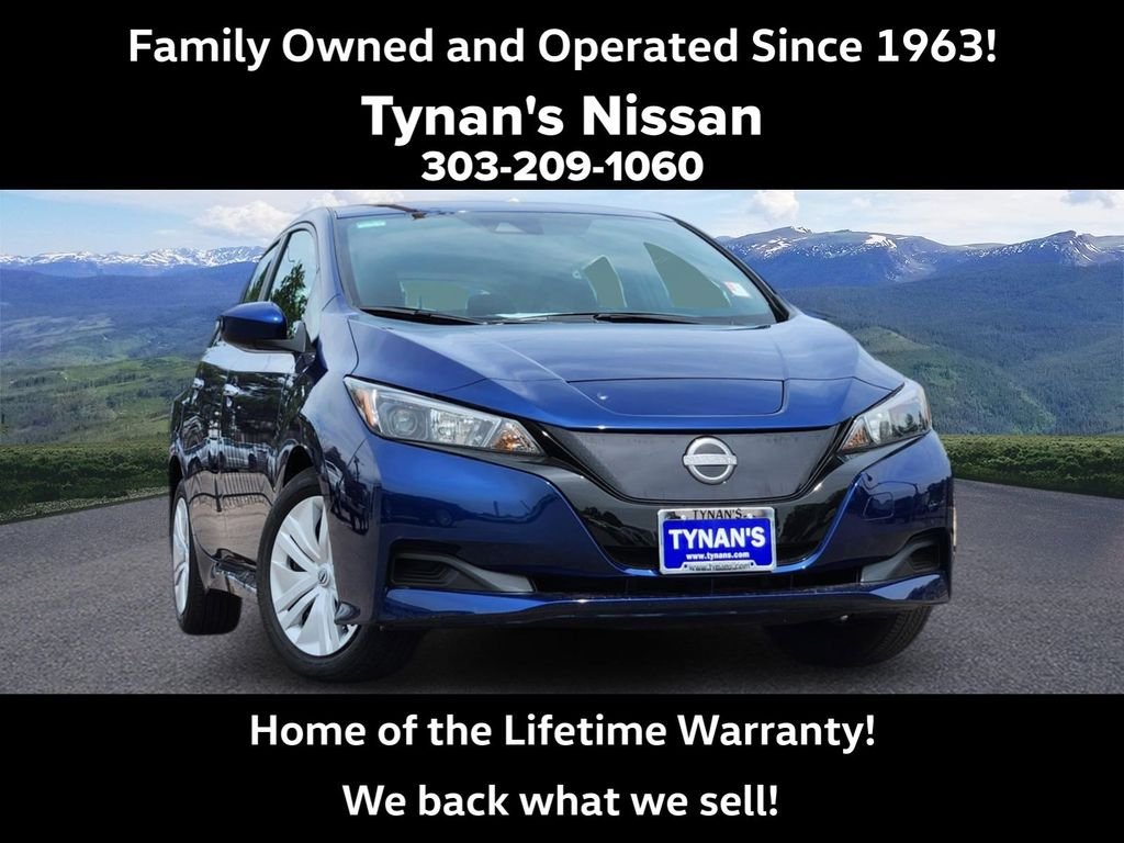 2025 Nissan Leaf S's photo