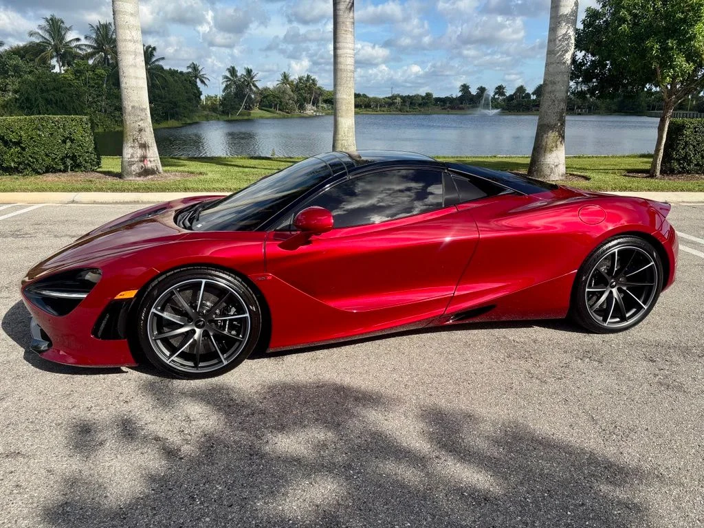Used 2022 Amaranth Red McLaren Luxury image 2