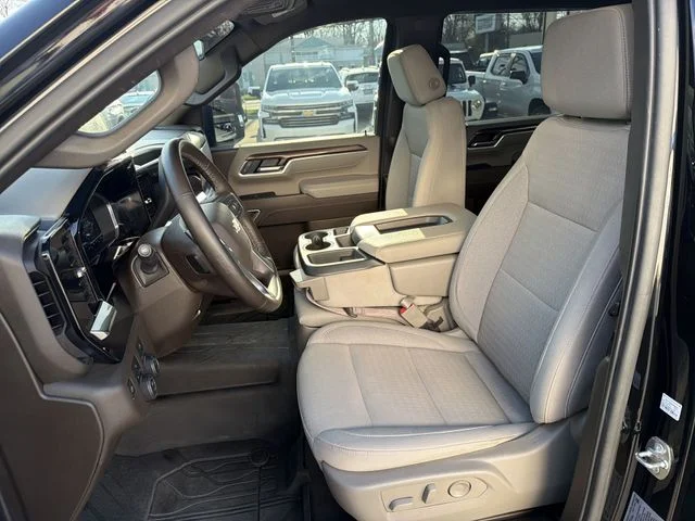 Used 2024 Black Chevrolet LT image 13