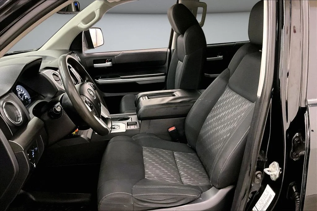 Used 2021 Black Toyota SR5 image 22
