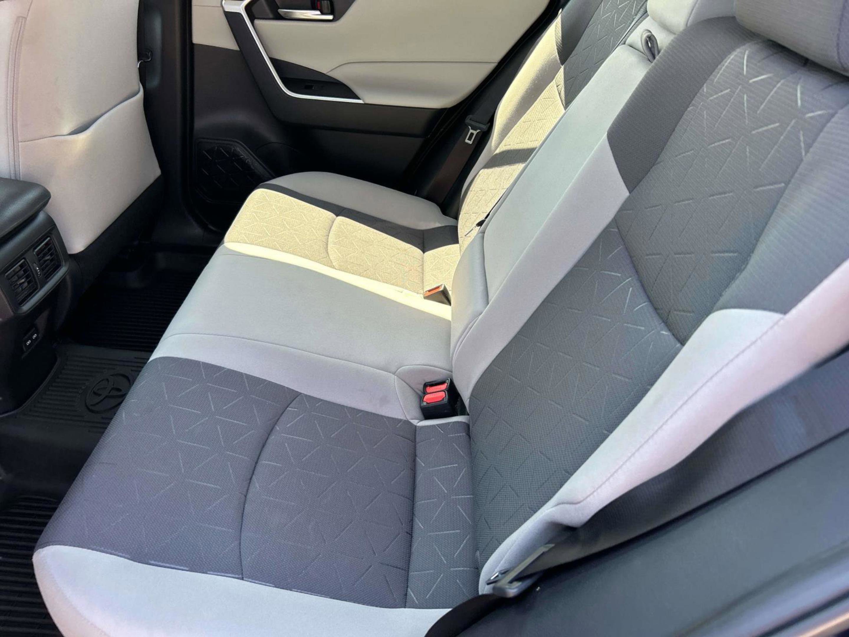 Used 2022 Blueprint Toyota XLE image 17