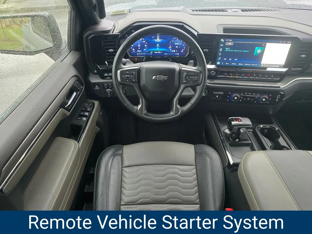 Used 2024 Gray Chevrolet ZR2 image 18