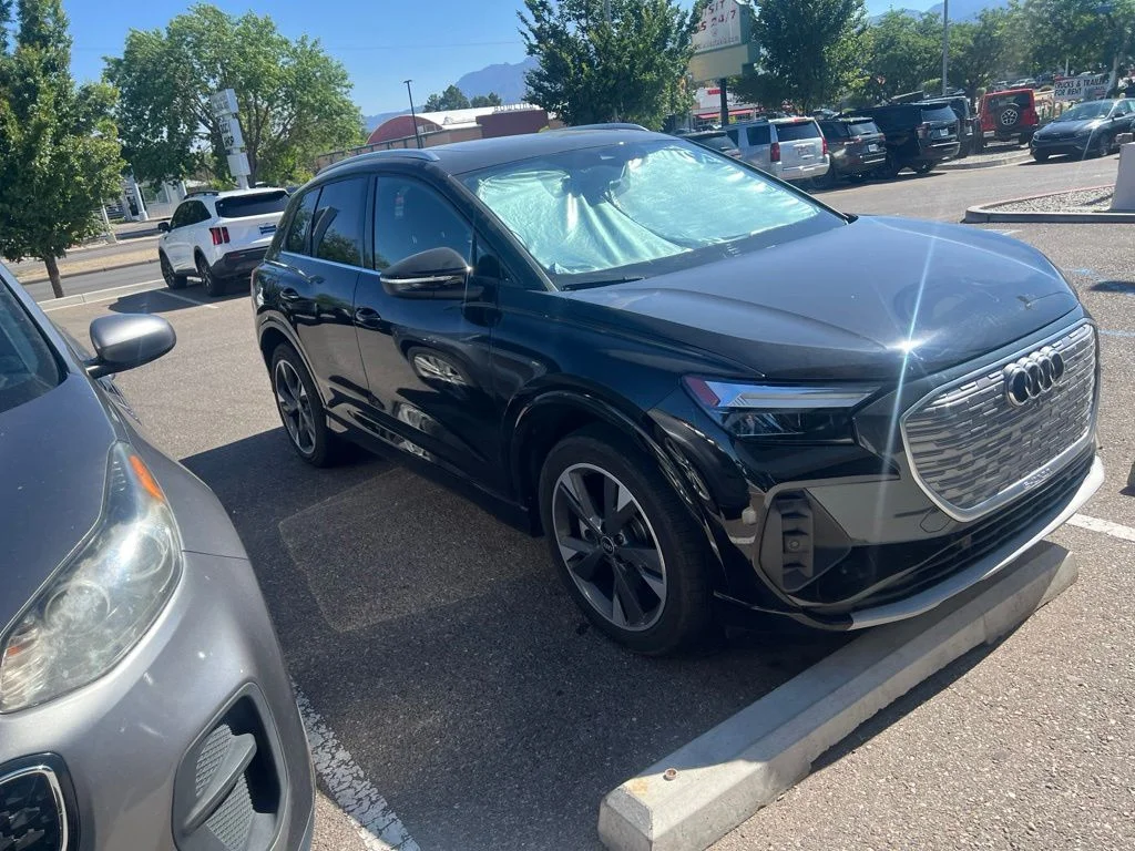 Used 2022 Black Audi Premium Plus image 5