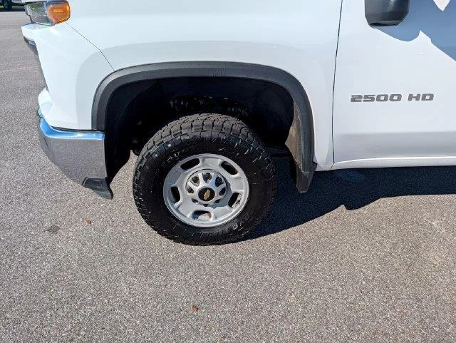 Used 2024 Summit White Chevrolet WT image 27