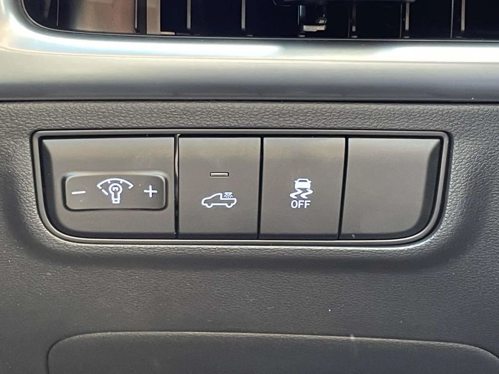 New 2026 Gray Hyundai SEL image 16