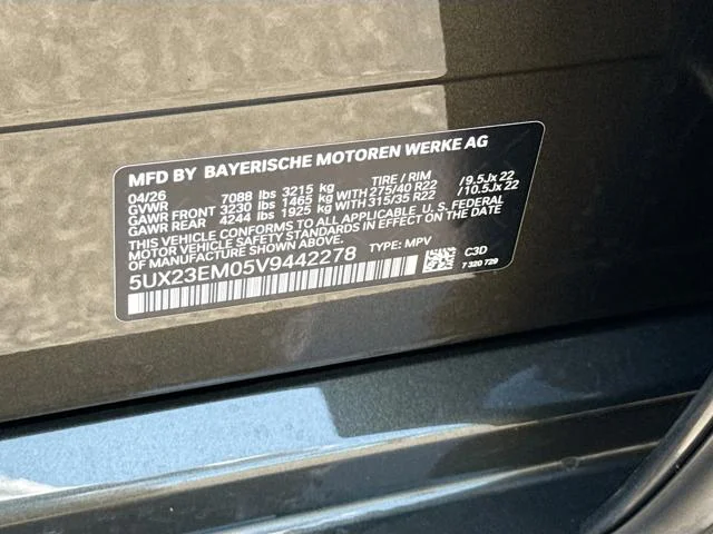 New 2027 Manhattan Green Metallic BMW xDrive40i image 45