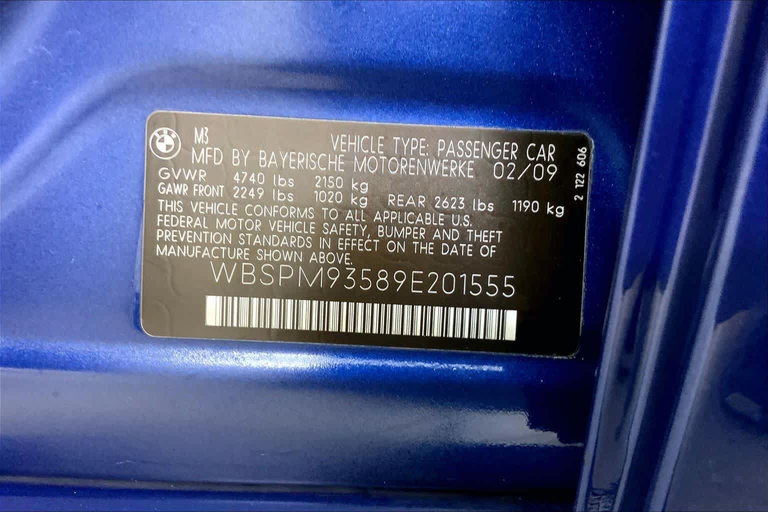 Used 2009 Interlagos Blue Metallic BMW  image 36