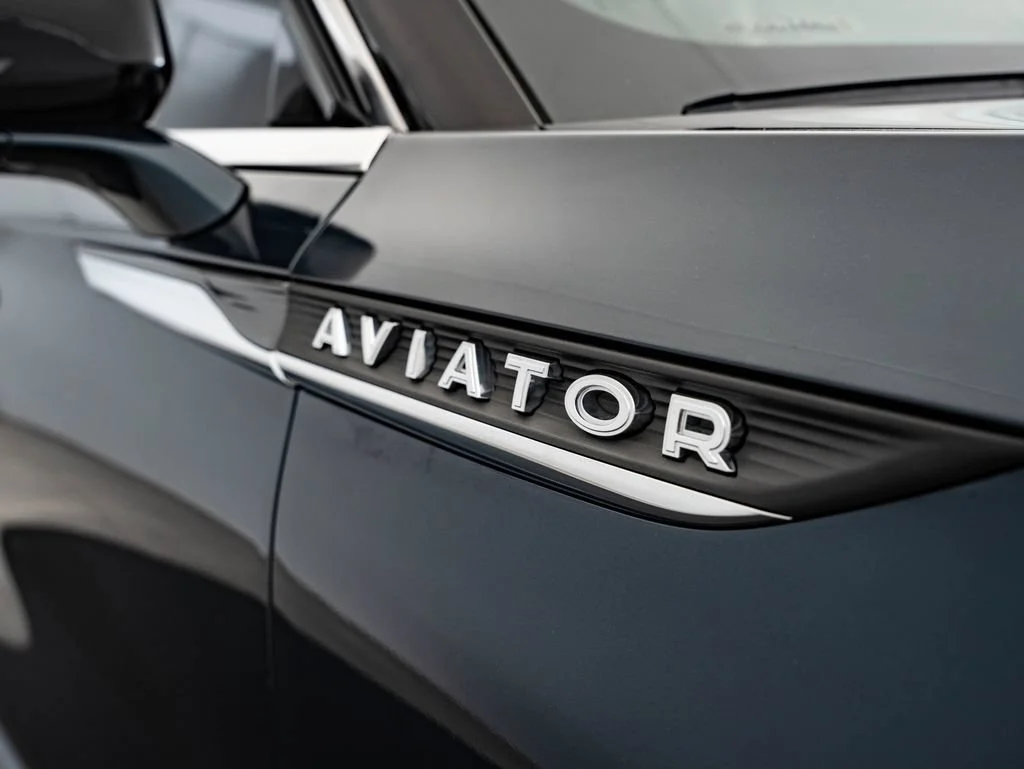 Used 2021 Flight Blue Lincoln Reserve image 16