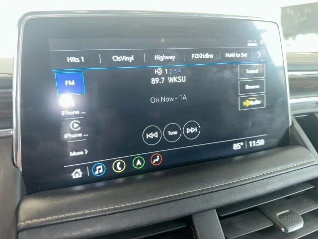 Used 2021 White Chevrolet Premier image 21