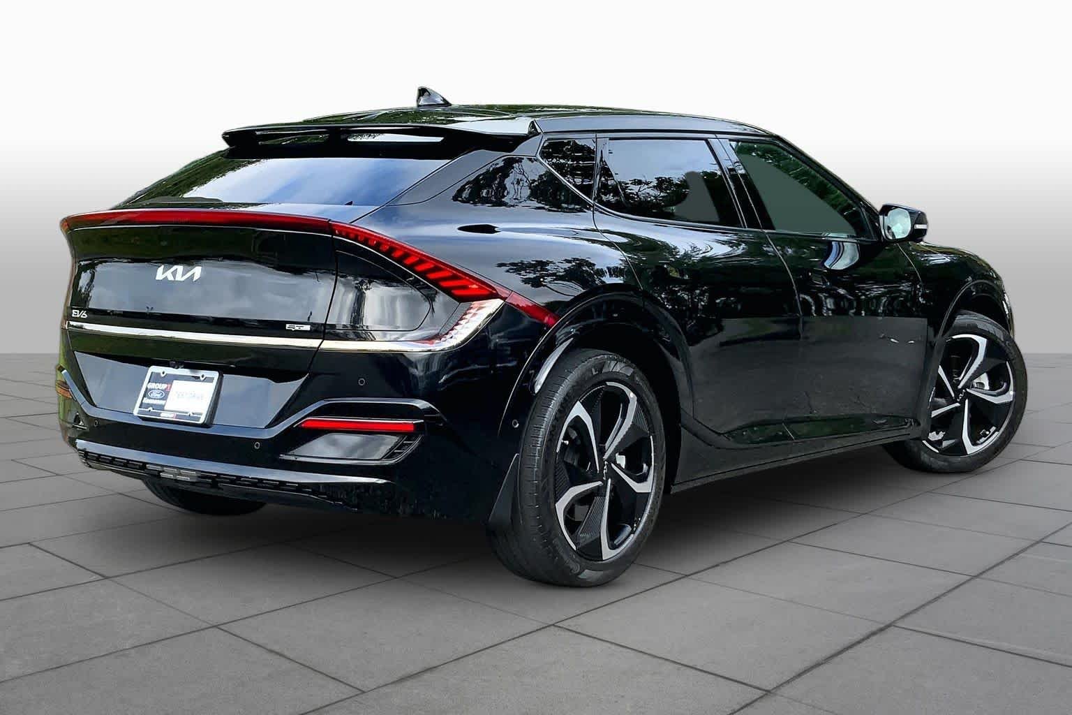 Used 2023 Aurora Black Pearl Kia GT-Line image 12