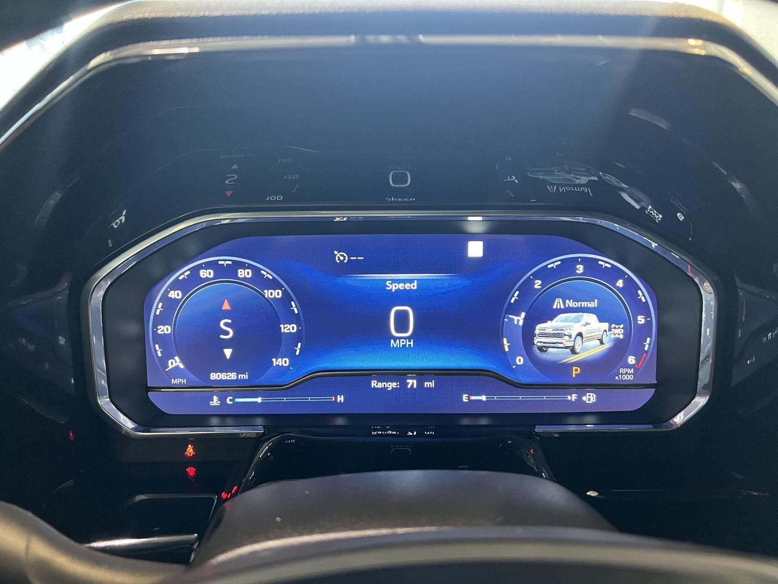 Used 2023 Northsky Blue Metallic Chevrolet LT image 24