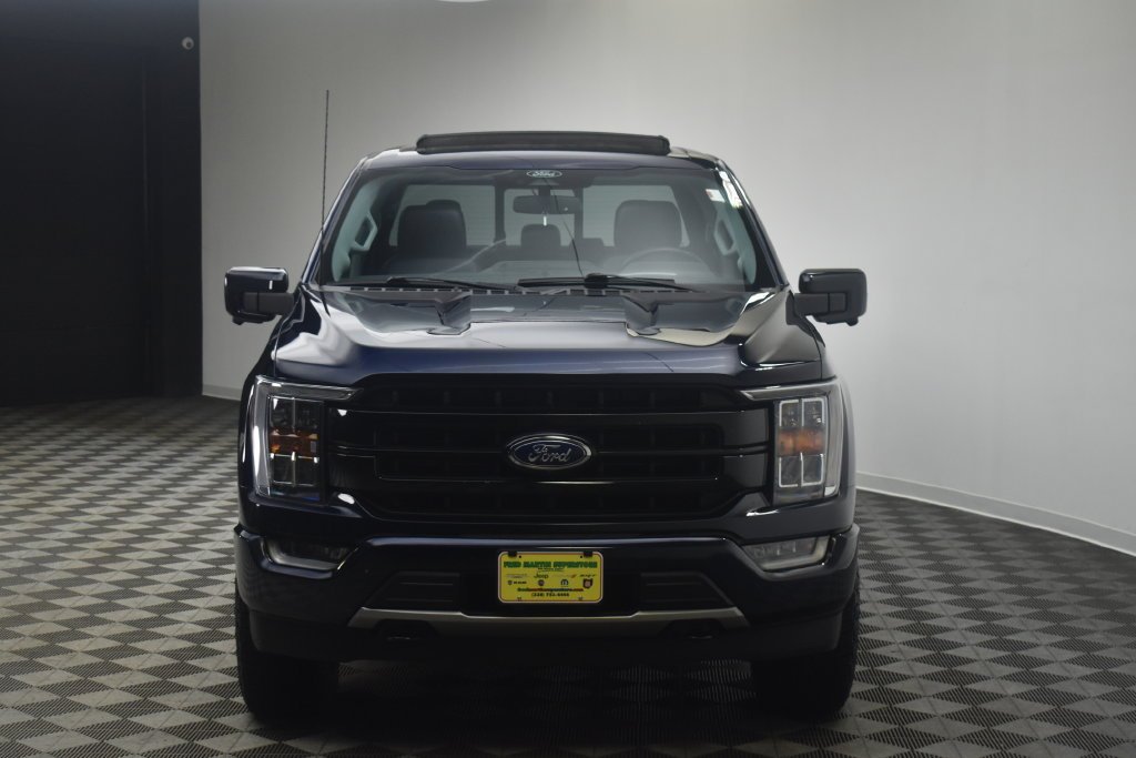 Used 2022 Atlas Blue Metallic Ford Lariat image 17