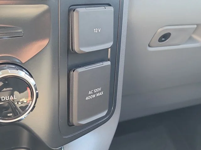 New 2026 Silver Metallic Ford XLT image 25