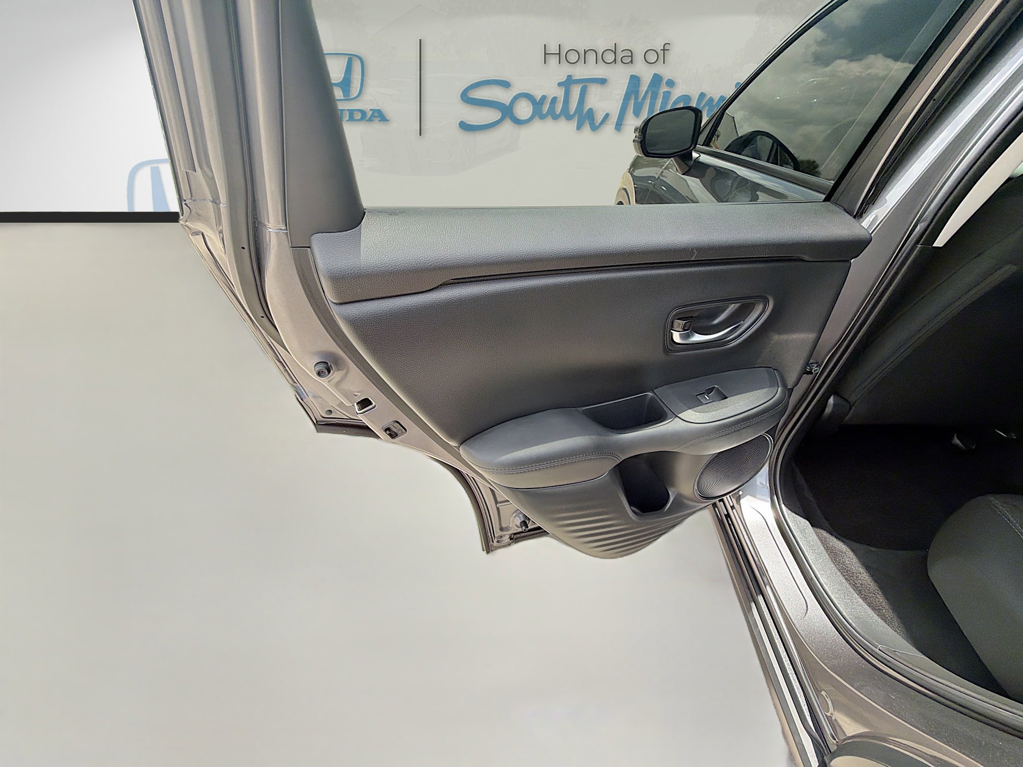 2025 Honda HR-V LX - Photo 24