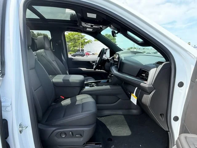 New 2026 Summit White Chevrolet Z71 image 9