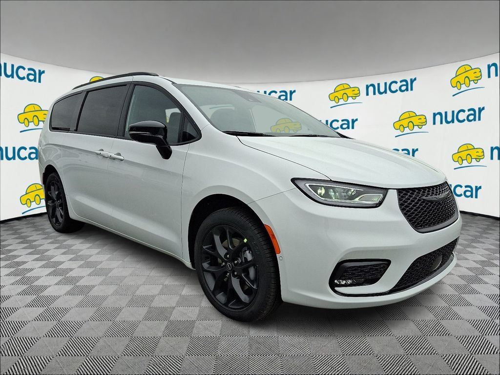 2026 Chrysler Pacifica