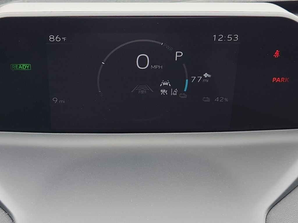 2026 Toyota bZ XLE - Photo 12