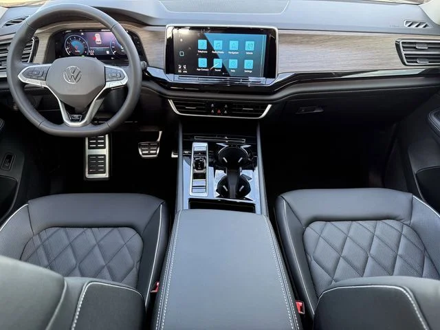 2026 Volkswagen Atlas SEL Premium R-Line - Photo 7