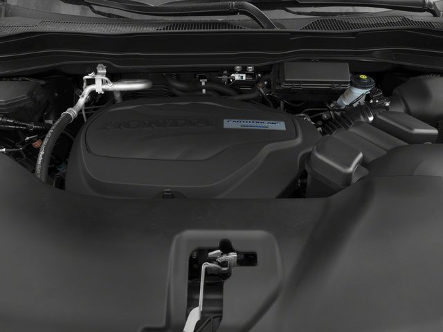 Used 2016  Honda Touring image 12