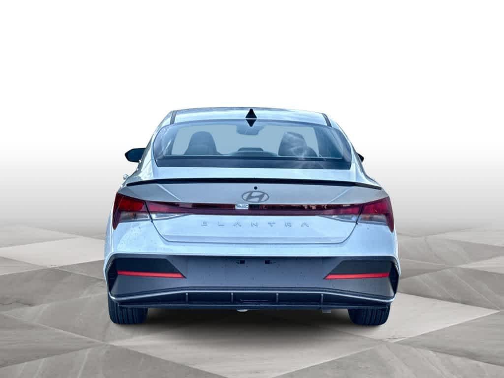 2026 Hyundai Elantra SEL Sport - Photo 7